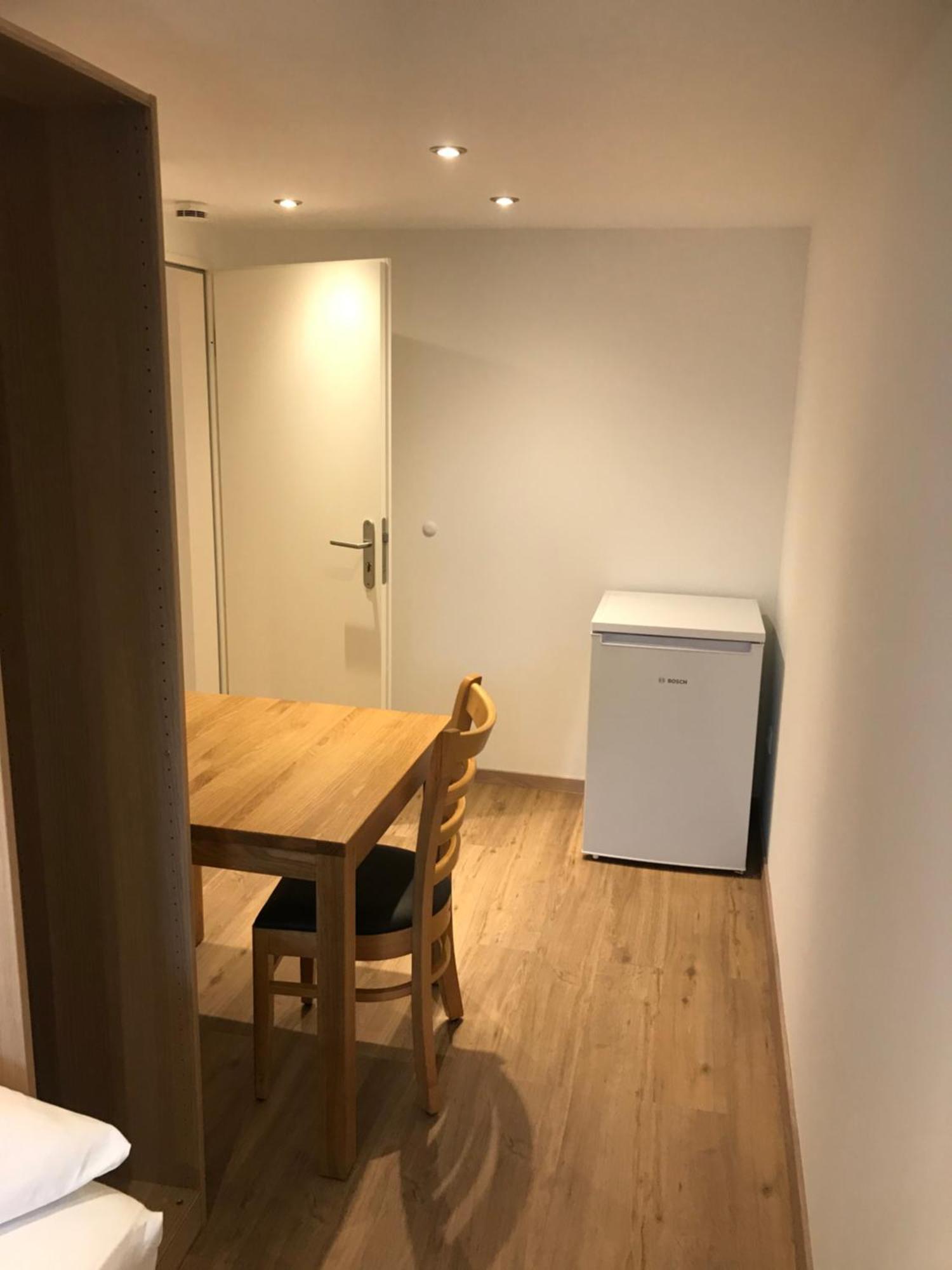 Zimmerding Apartment *